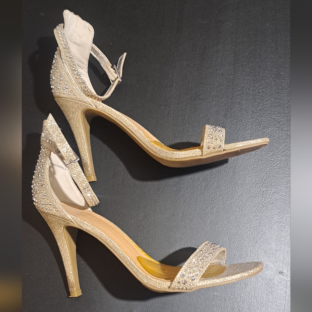 MATERIAL GIRL HEELS